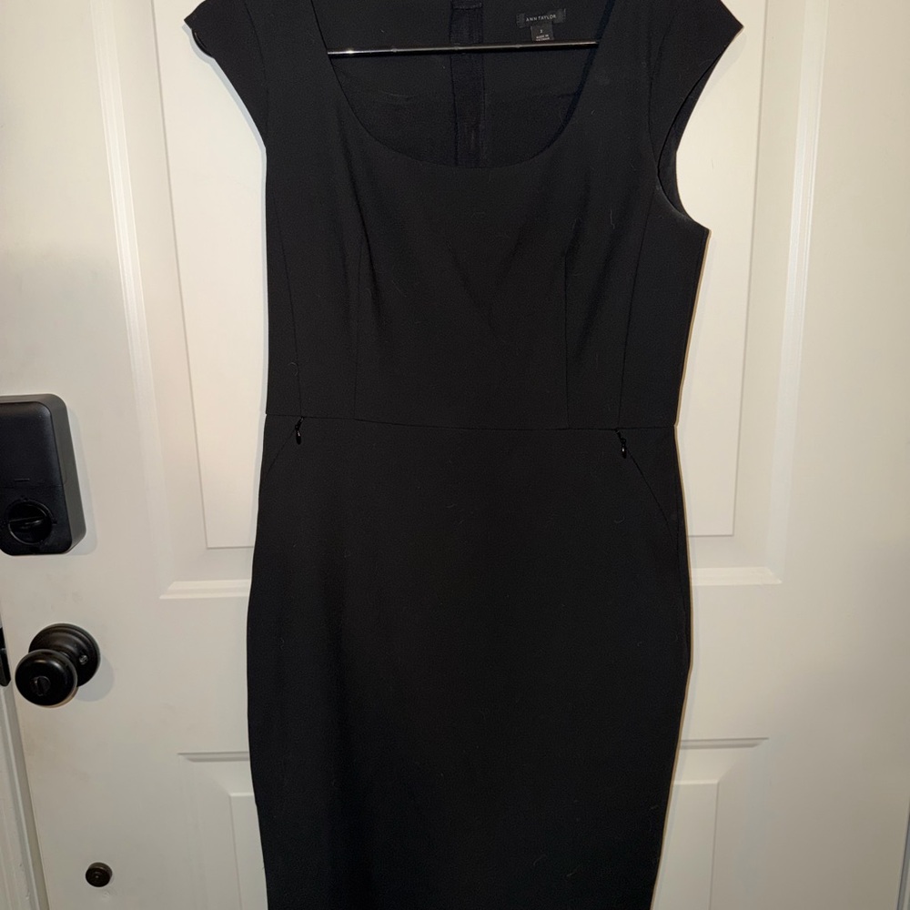 Ann Taylor Black Dress